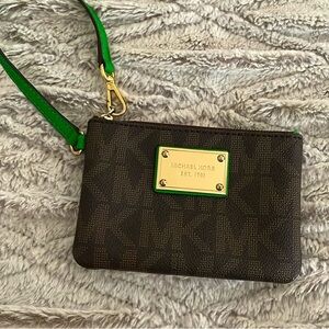 New Michael Kors Wristlet Wallet